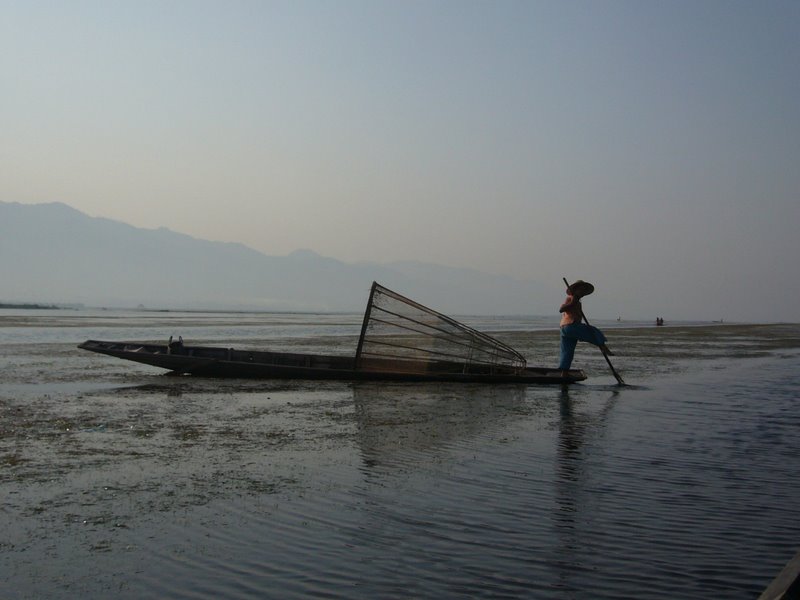 Travel - Myanmar - Inle Lake - First Boat Trip - Out onto the lake